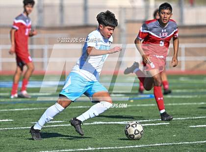 Thumbnail 3 in Lee vs Harlan photogallery.