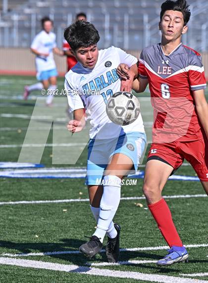 Thumbnail 2 in Lee vs Harlan photogallery.