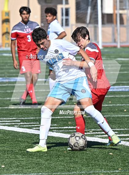 Thumbnail 3 in Lee vs Harlan photogallery.
