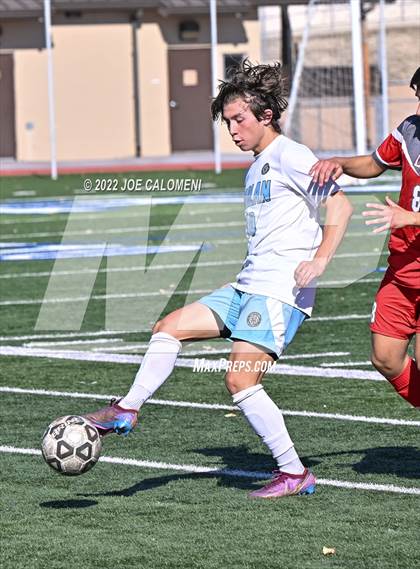 Thumbnail 3 in Lee vs Harlan photogallery.