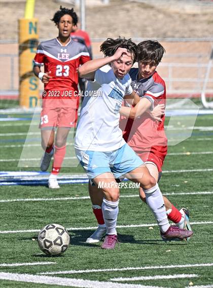 Thumbnail 3 in Lee vs Harlan photogallery.