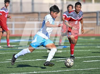 Thumbnail 2 in Lee vs Harlan photogallery.