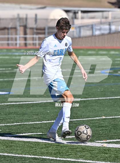 Thumbnail 3 in Lee vs Harlan photogallery.