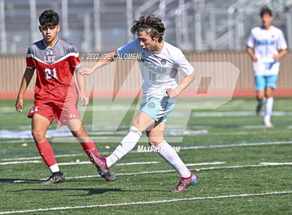 Thumbnail 2 in Lee vs Harlan photogallery.