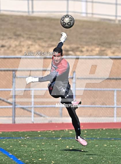 Thumbnail 2 in Lee vs Harlan photogallery.