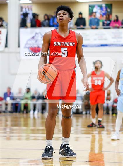 Thumbnail 1 in Southern Durham vs Millbrook (John Wall Holiday Invitational) photogallery.