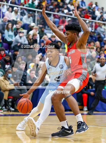 Thumbnail 2 in Southern Durham vs Millbrook (John Wall Holiday Invitational) photogallery.
