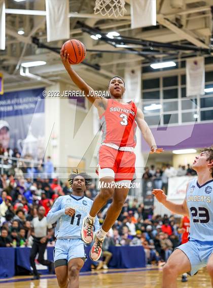 Thumbnail 3 in Southern Durham vs Millbrook (John Wall Holiday Invitational) photogallery.