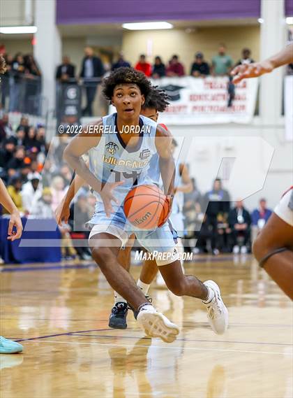 Thumbnail 2 in Southern Durham vs Millbrook (John Wall Holiday Invitational) photogallery.