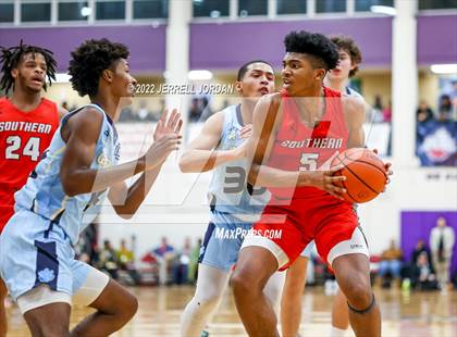 Thumbnail 3 in Southern Durham vs Millbrook (John Wall Holiday Invitational) photogallery.