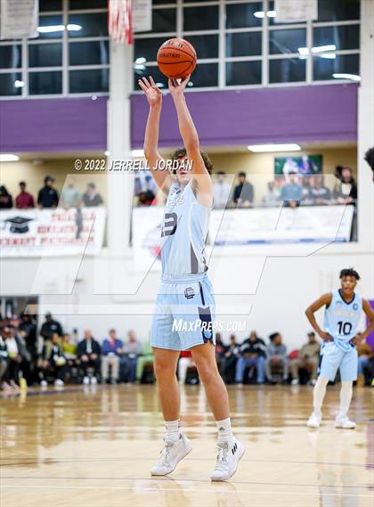 Thumbnail 1 in Southern Durham vs Millbrook (John Wall Holiday Invitational) photogallery.