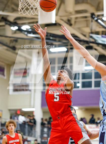 Thumbnail 1 in Southern Durham vs Millbrook (John Wall Holiday Invitational) photogallery.