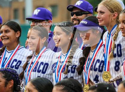 Thumbnail 1 in Weslaco vs. Midway (UIL 6A Softball Final) photogallery.