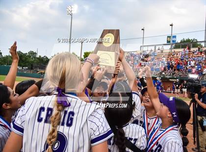 Thumbnail 1 in Weslaco vs. Midway (UIL 6A Softball Final) photogallery.