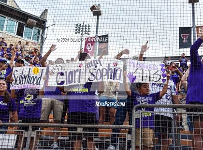 Thumbnail 3 in Weslaco vs. Midway (UIL 6A Softball Final) photogallery.