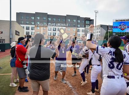 Thumbnail 1 in Weslaco vs. Midway (UIL 6A Softball Final) photogallery.