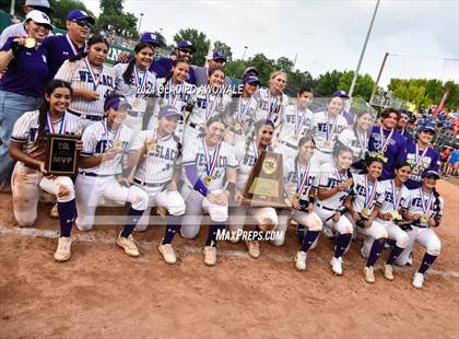 Thumbnail 2 in Weslaco vs. Midway (UIL 6A Softball Final) photogallery.