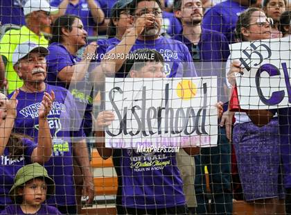 Thumbnail 1 in Weslaco vs. Midway (UIL 6A Softball Final) photogallery.