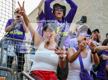Thumbnail 3 in Weslaco vs. Midway (UIL 6A Softball Final) photogallery.