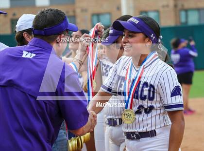 Thumbnail 2 in Weslaco vs. Midway (UIL 6A Softball Final) photogallery.