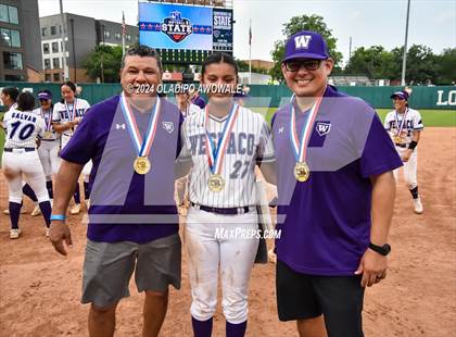 Thumbnail 2 in Weslaco vs. Midway (UIL 6A Softball Final) photogallery.