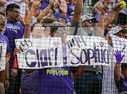Thumbnail 1 in Weslaco vs. Midway (UIL 6A Softball Final) photogallery.