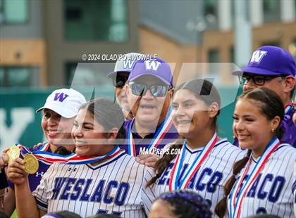 Thumbnail 1 in Weslaco vs. Midway (UIL 6A Softball Final) photogallery.