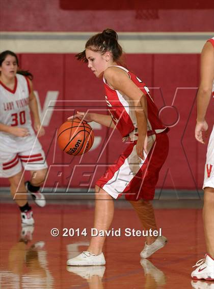 Thumbnail 3 in Futures vs. Victory Christian (Lady Viking Classic) photogallery.