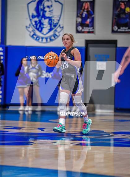 Thumbnail 3 in Cotter vs Ozark Mountain (2A-1 District Final) photogallery.