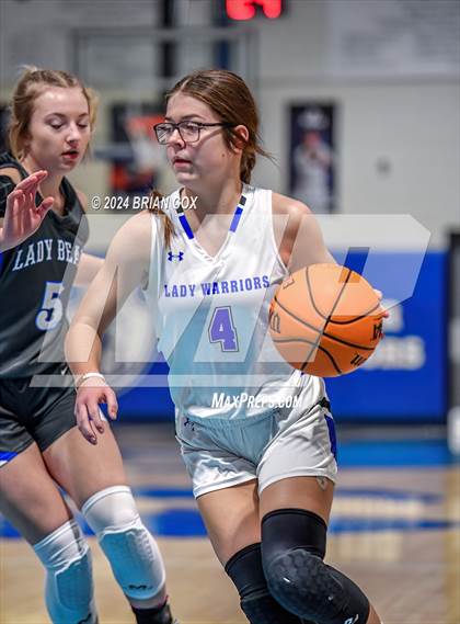 Thumbnail 2 in Cotter vs Ozark Mountain (2A-1 District Final) photogallery.