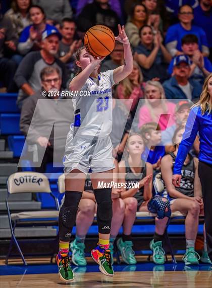 Thumbnail 1 in Cotter vs Ozark Mountain (2A-1 District Final) photogallery.