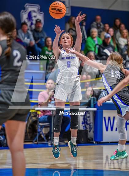 Thumbnail 1 in Cotter vs Ozark Mountain (2A-1 District Final) photogallery.