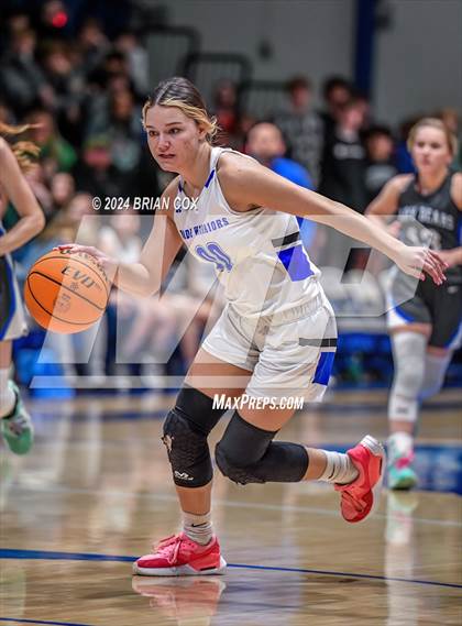 Thumbnail 1 in Cotter vs Ozark Mountain (2A-1 District Final) photogallery.