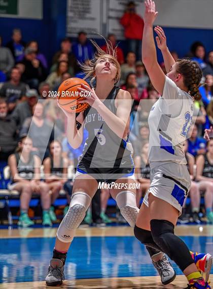 Thumbnail 2 in Cotter vs Ozark Mountain (2A-1 District Final) photogallery.