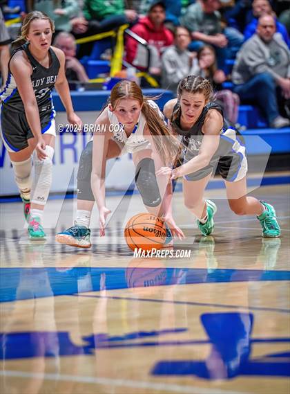 Thumbnail 3 in Cotter vs Ozark Mountain (2A-1 District Final) photogallery.