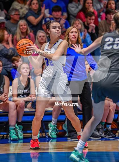 Thumbnail 3 in Cotter vs Ozark Mountain (2A-1 District Final) photogallery.