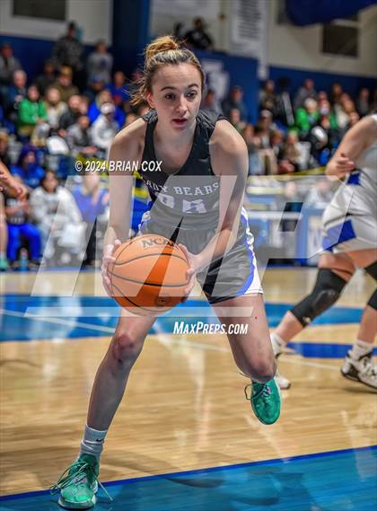 Thumbnail 3 in Cotter vs Ozark Mountain (2A-1 District Final) photogallery.
