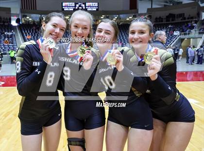 Thumbnail 3 in Gunter vs. Bushland (UIL 3A Volleyball Final Medal Ceremony) photogallery.