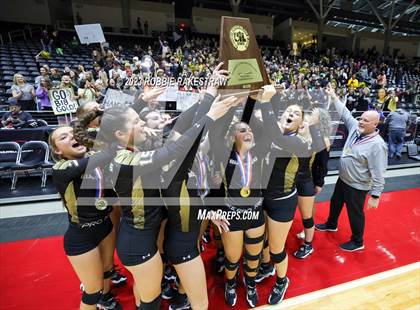 Thumbnail 1 in Gunter vs. Bushland (UIL 3A Volleyball Final Medal Ceremony) photogallery.