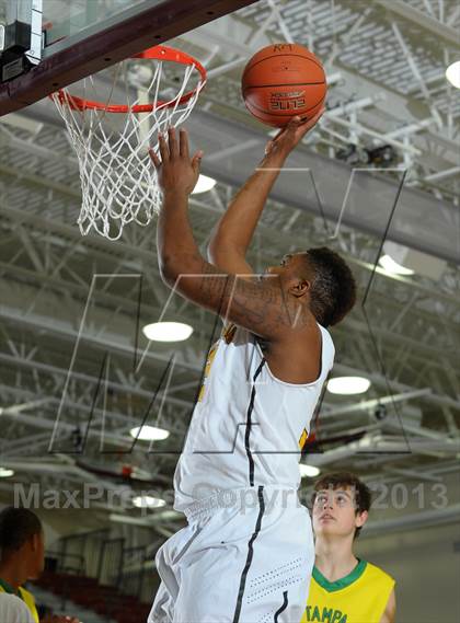 Thumbnail 3 in Wenonah vs. Tampa Catholic (MaxPreps Holiday Classic) photogallery.