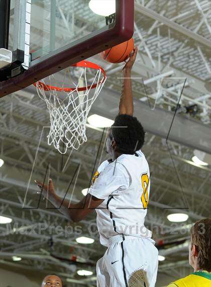 Thumbnail 3 in Wenonah vs. Tampa Catholic (MaxPreps Holiday Classic) photogallery.