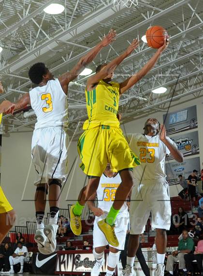 Thumbnail 2 in Wenonah vs. Tampa Catholic (MaxPreps Holiday Classic) photogallery.