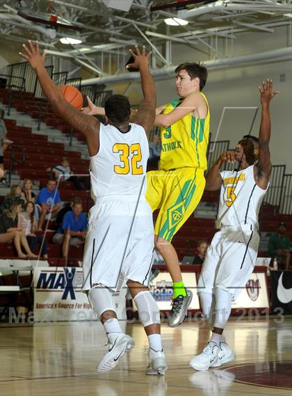 Thumbnail 1 in Wenonah vs. Tampa Catholic (MaxPreps Holiday Classic) photogallery.