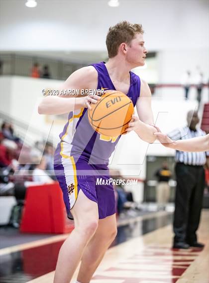 Thumbnail 2 in Catholic vs. Cabot photogallery.