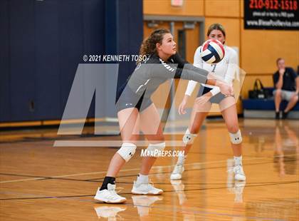 Thumbnail 2 in Boerne-Champion photogallery.
