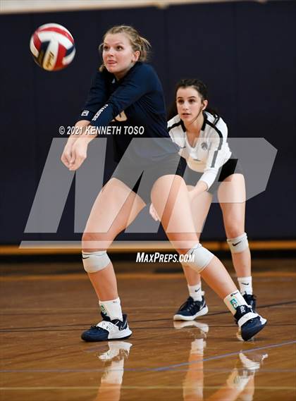 Thumbnail 2 in Boerne-Champion photogallery.