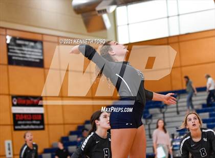 Thumbnail 3 in Boerne-Champion photogallery.