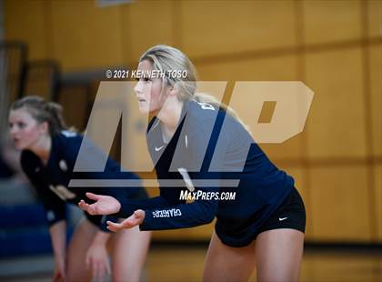 Thumbnail 1 in Boerne-Champion photogallery.