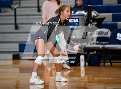 Thumbnail 2 in Boerne-Champion photogallery.