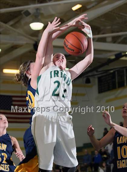 Thumbnail 3 in Knoxville Catholic vs Seymour (Pilot Food-Mart Classic) photogallery.